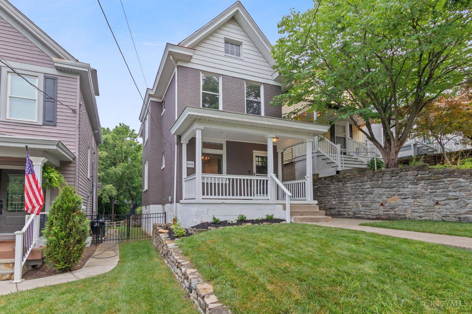 Cincinnati, OH 45226,3554 Handman Ave