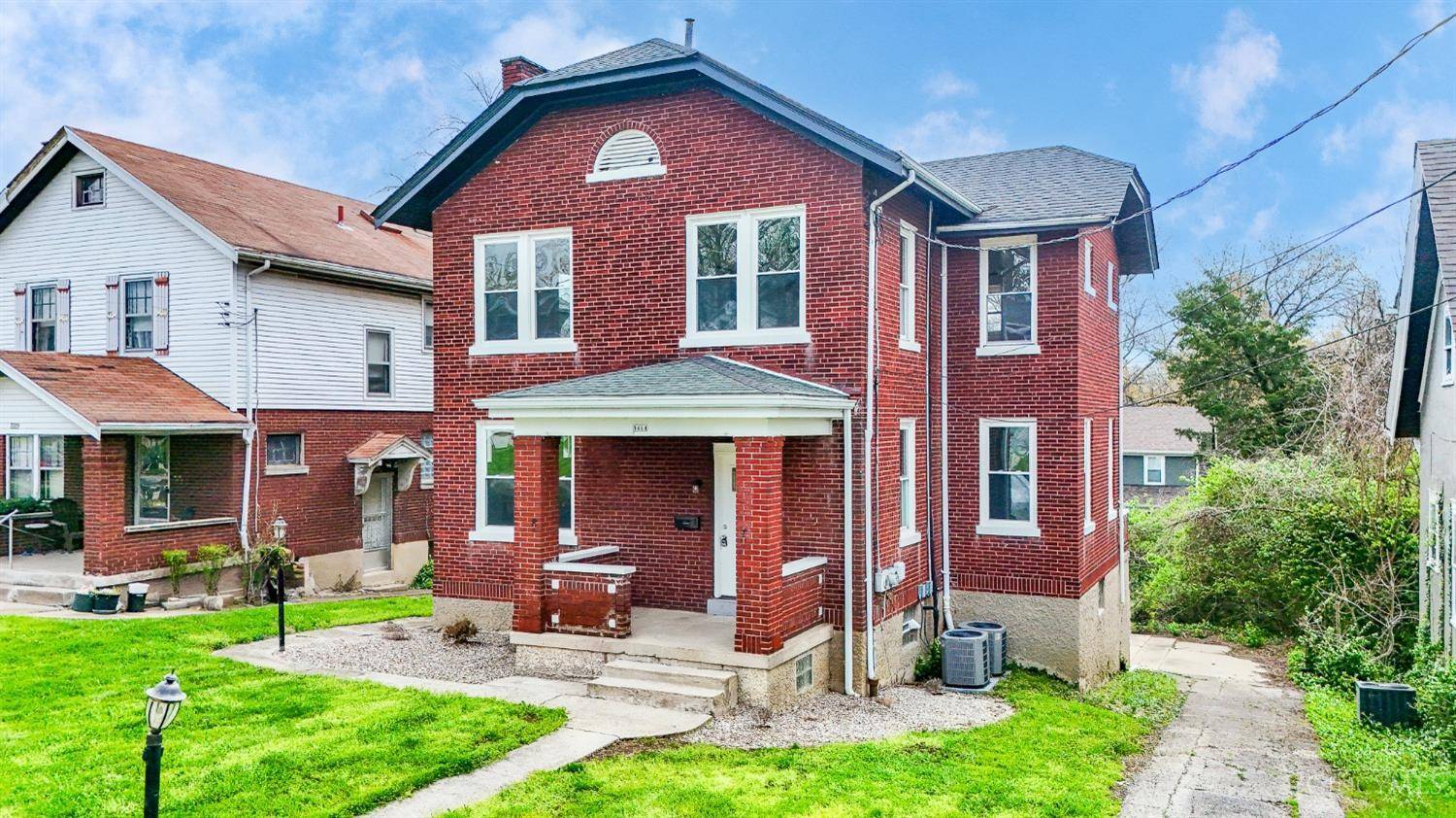 Cincinnati, OH 45207,3414 Bevis Ave