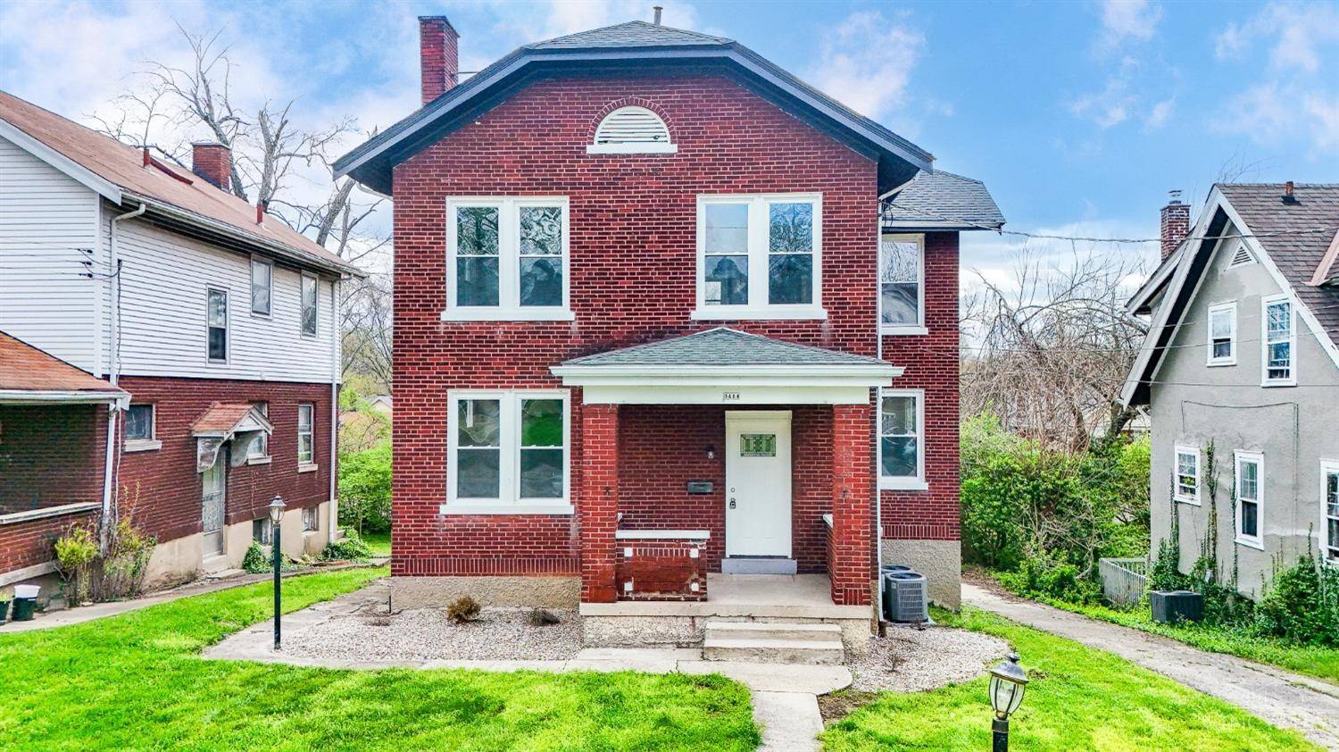 Cincinnati, OH 45207,3414 Bevis Ave