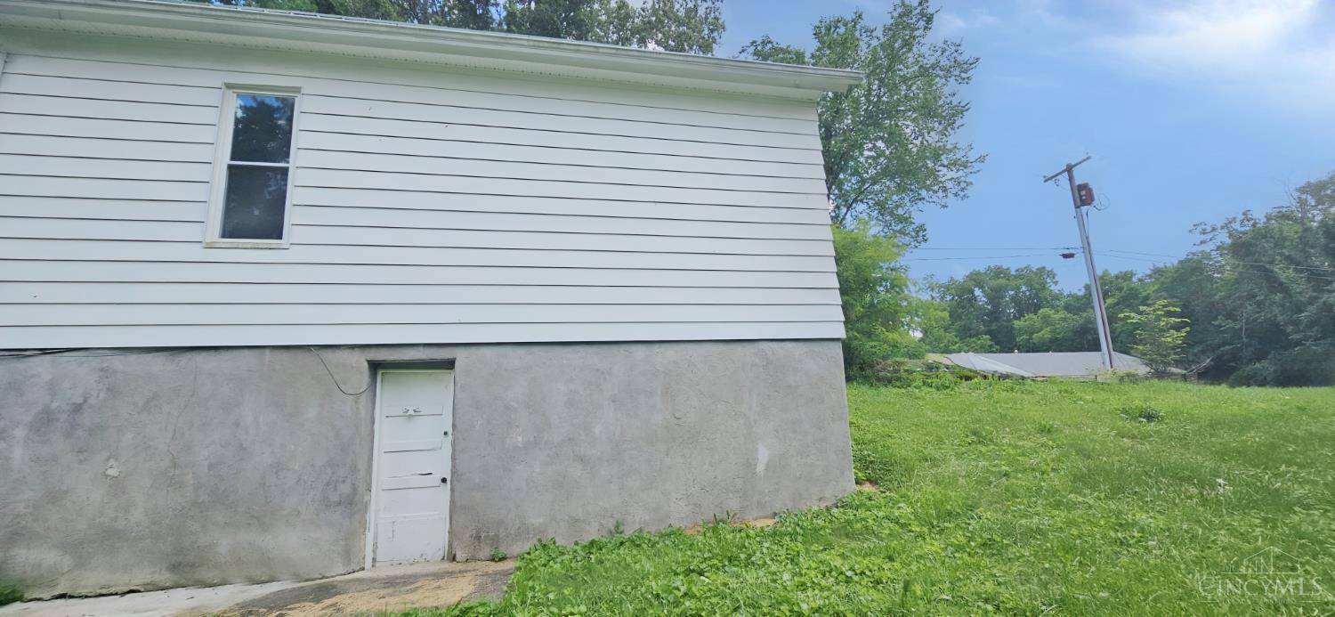 Blanchester, OH 45107,128 W Burroughs St