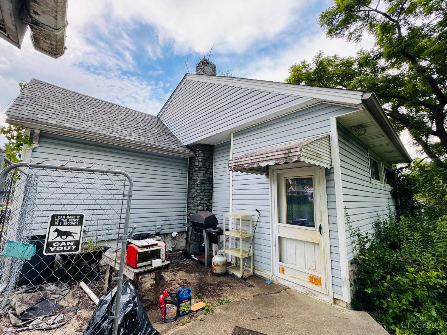 Cincinnati, OH 45215,211 Riddle Rd