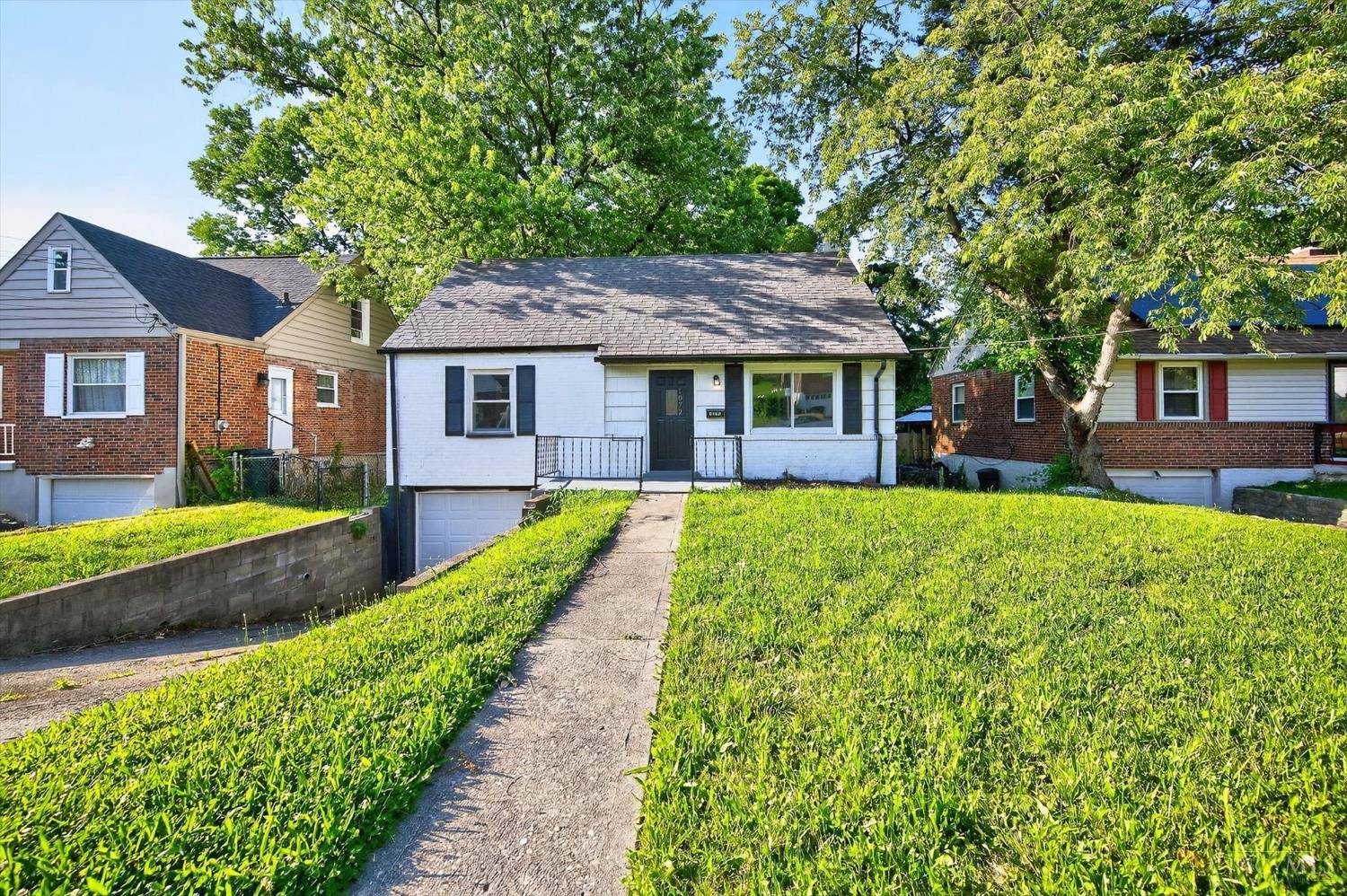 Cincinnati, OH 45224,1072 Loiska Ln