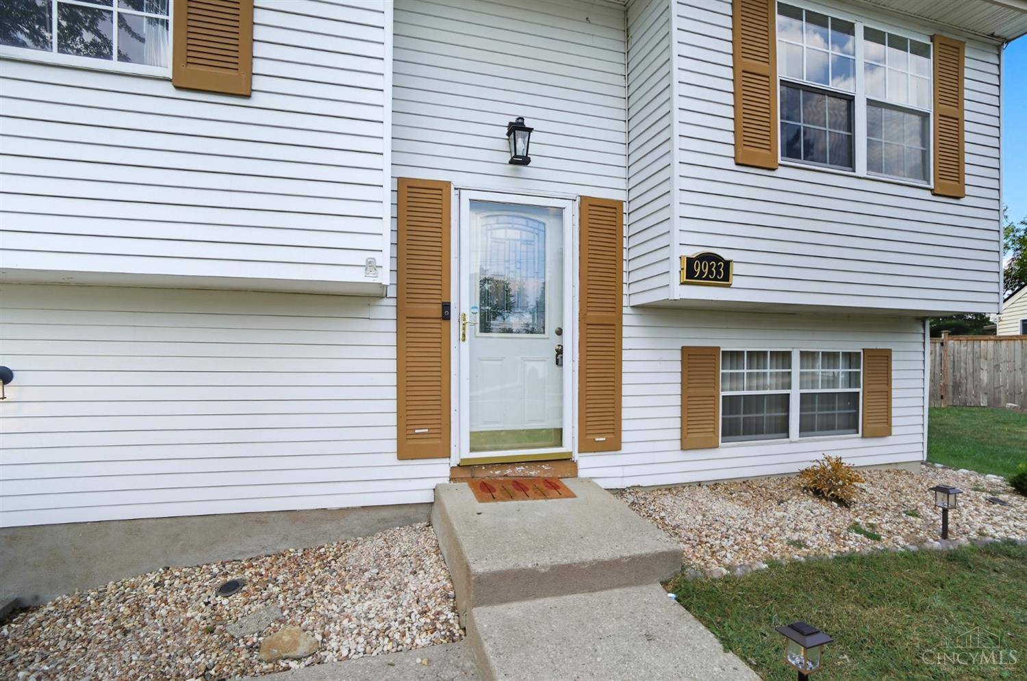 Colerain Twp, OH 45231,9933 Grasscreek Ct