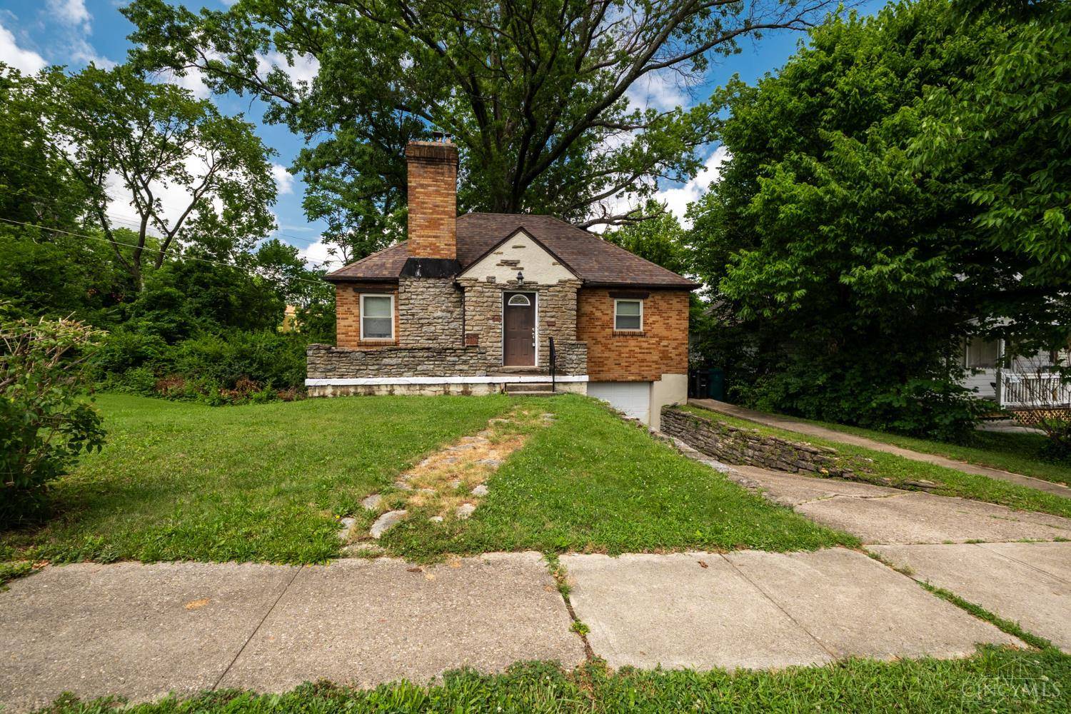 Cincinnati, OH 45225,2150 Weron Ln