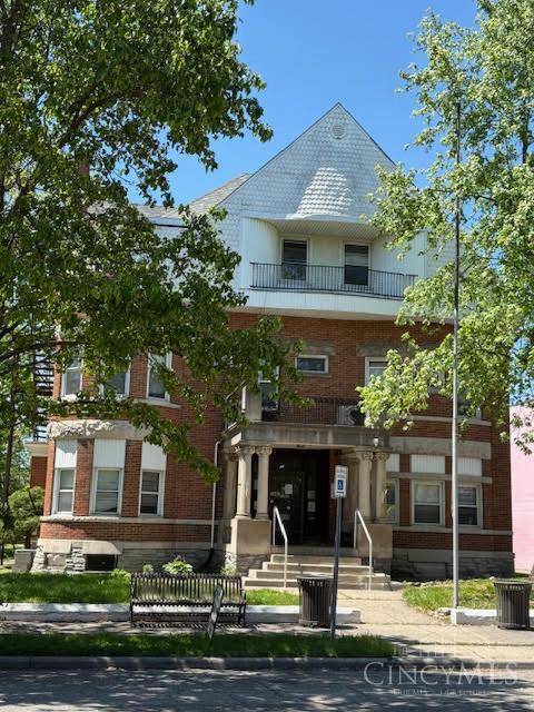 Hamilton, OH 45011,439 S Second St