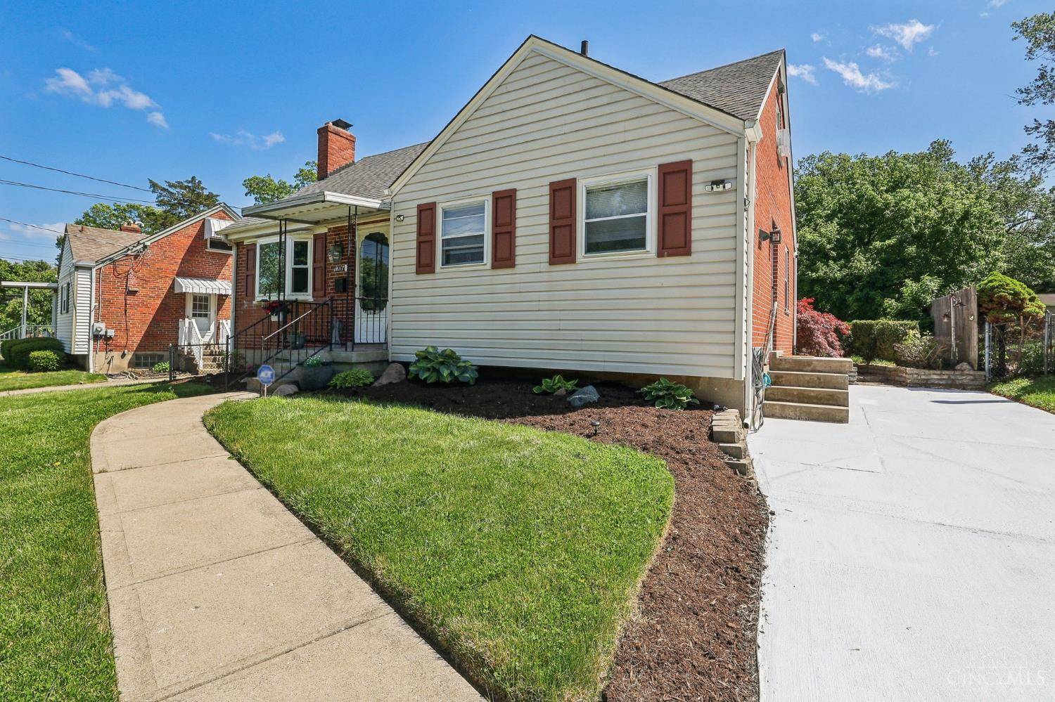 Reading, OH 45215,1206 Georgia Ln