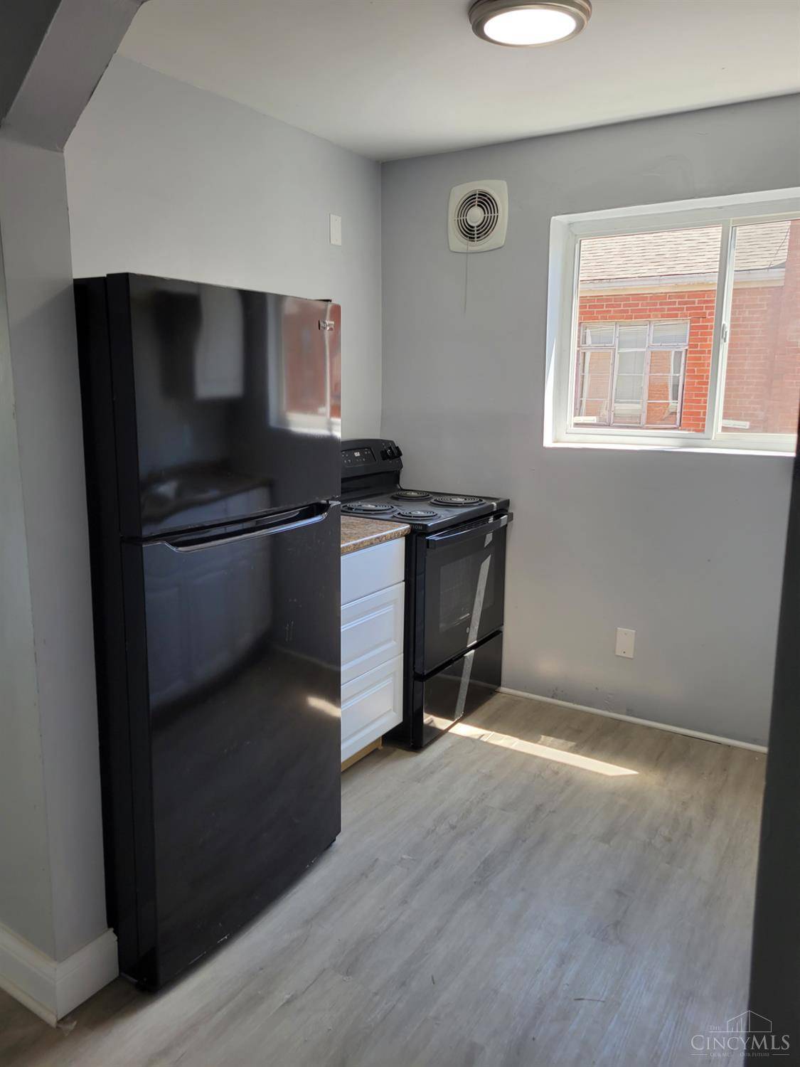 Cincinnati, OH 45238,3037 N Hegry Cir