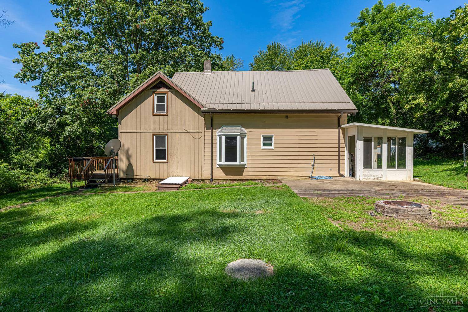 Adams Twp, OH 45177,989 E Ogden Rd