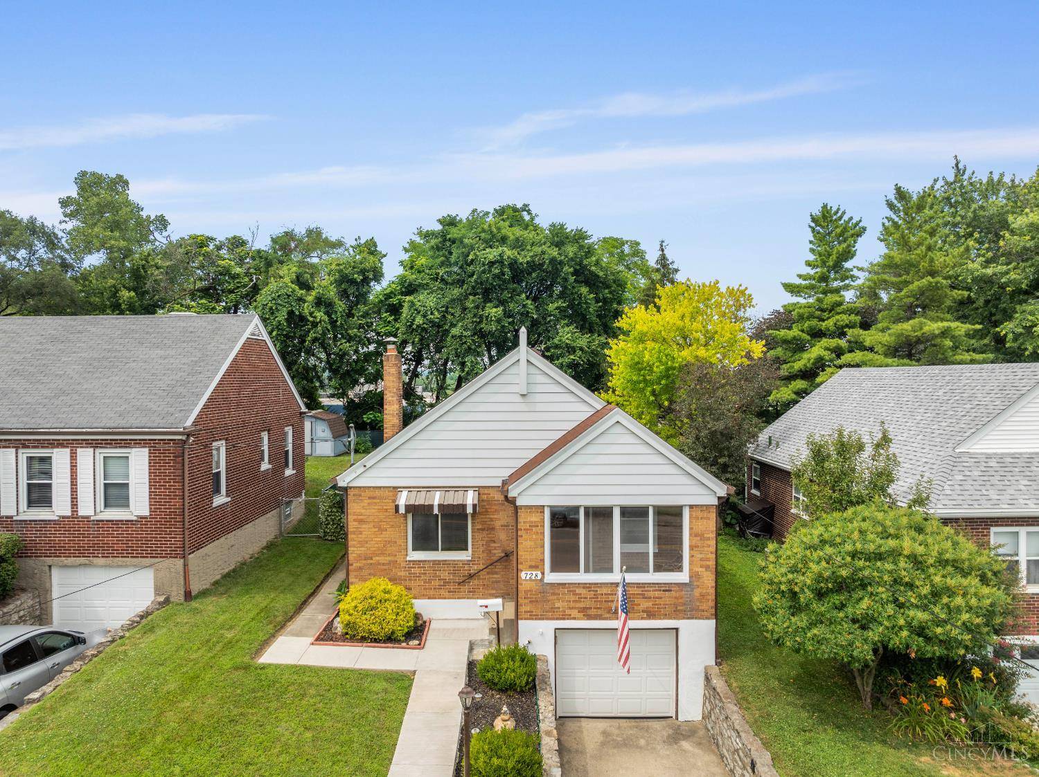 St Bernard, OH 45217,728 E Ross Ave