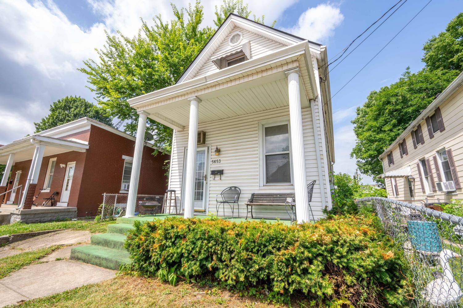Elmwood Place, OH 45216,5653 Prosser Ave