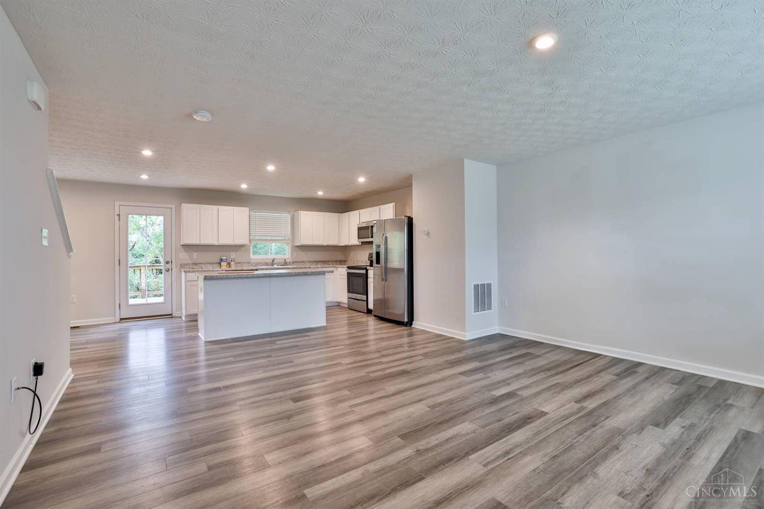 Middletown, OH 45042,5865 Woodcreek Dr