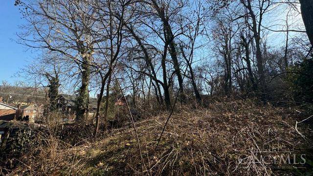 Cincinnati, OH 45217,17 Clinton Springs Ln