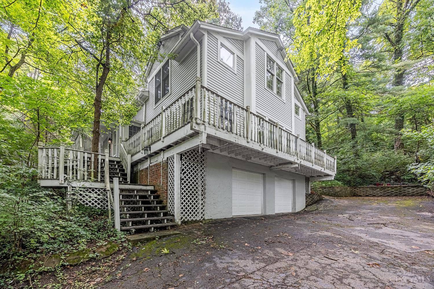 Anderson Twp, OH 45230,1588 Moon Valley Ln