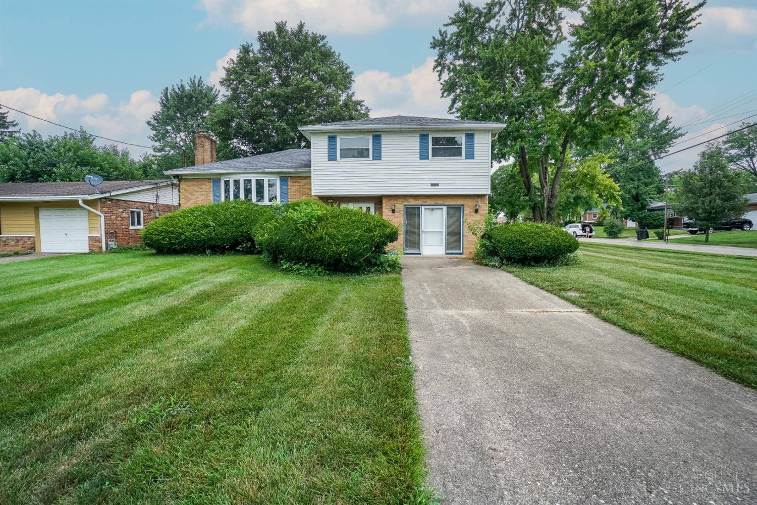Forest Park, OH 45240,702 W Sharon Rd