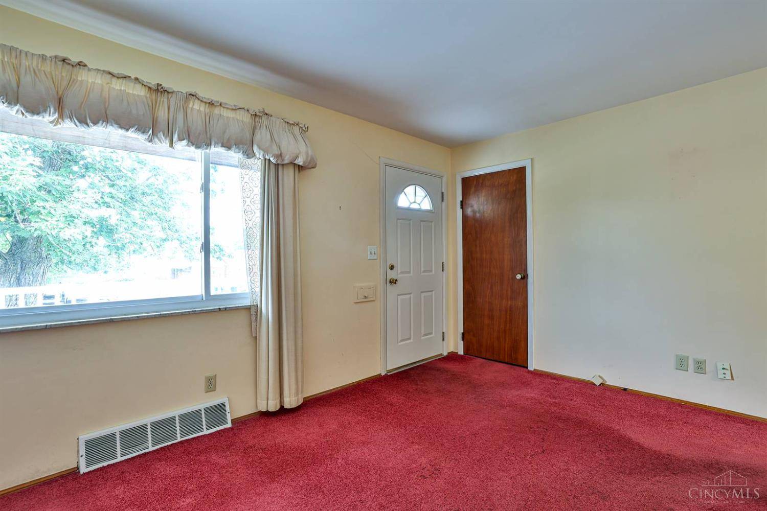 Colerain Twp, OH 45239,6956 Hillary Dr