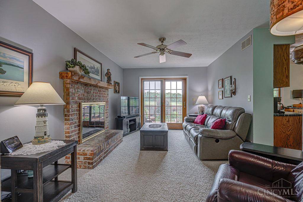 Colerain Twp, OH 45231,9949 Grasscreek Ct