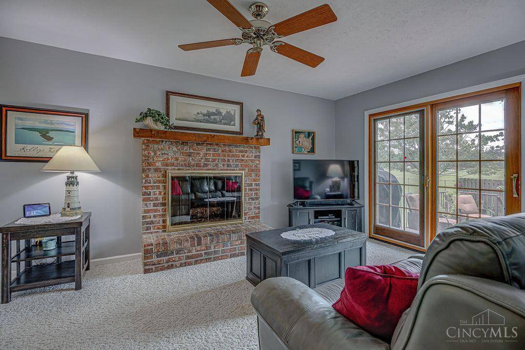 Colerain Twp, OH 45231,9949 Grasscreek Ct