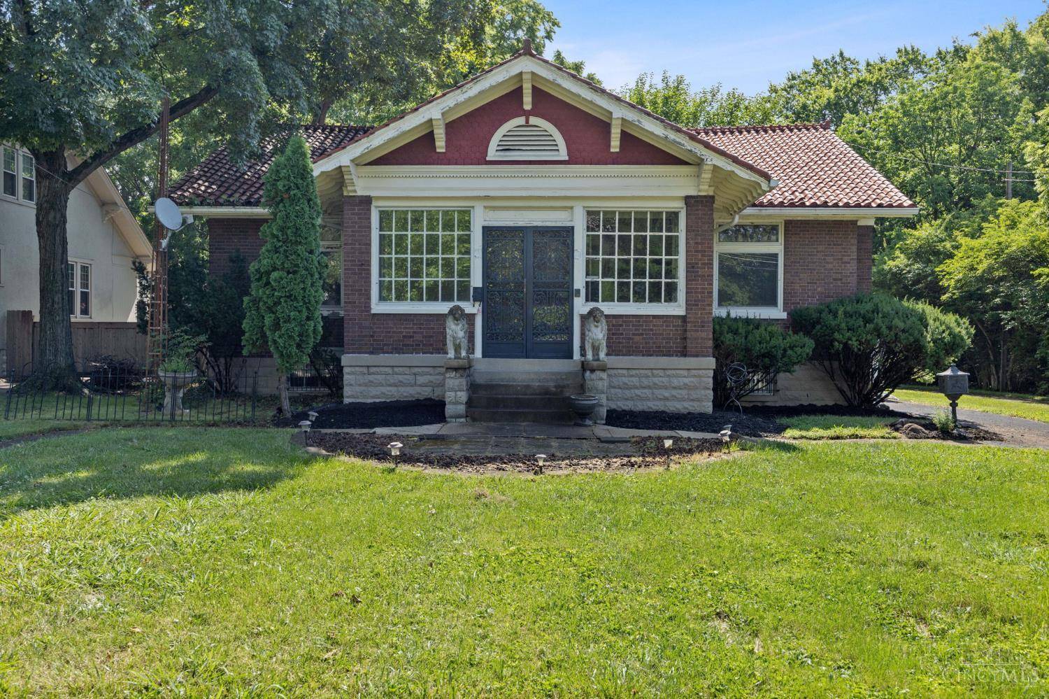 Cincinnati, OH 45215,128 Springfield Pike