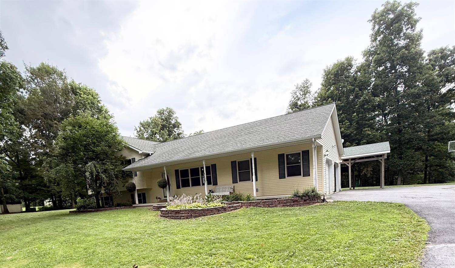 Concord Twp, OH 45697,944 Redkey Rd