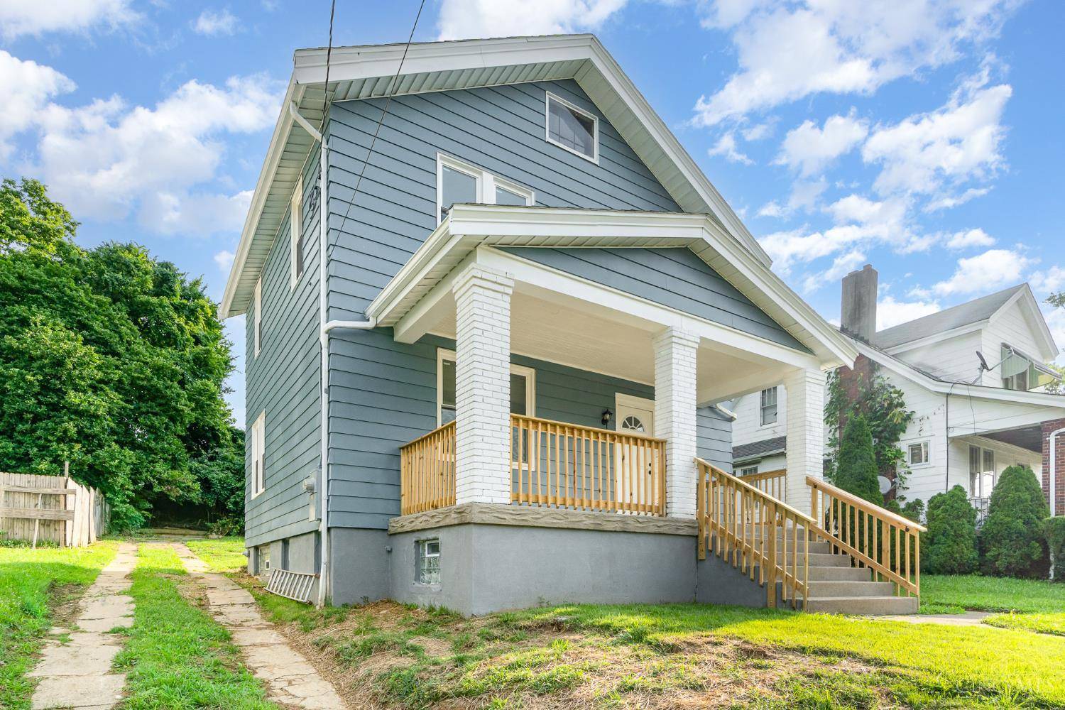 Cincinnati, OH 45211,2714 Shaffer Ave