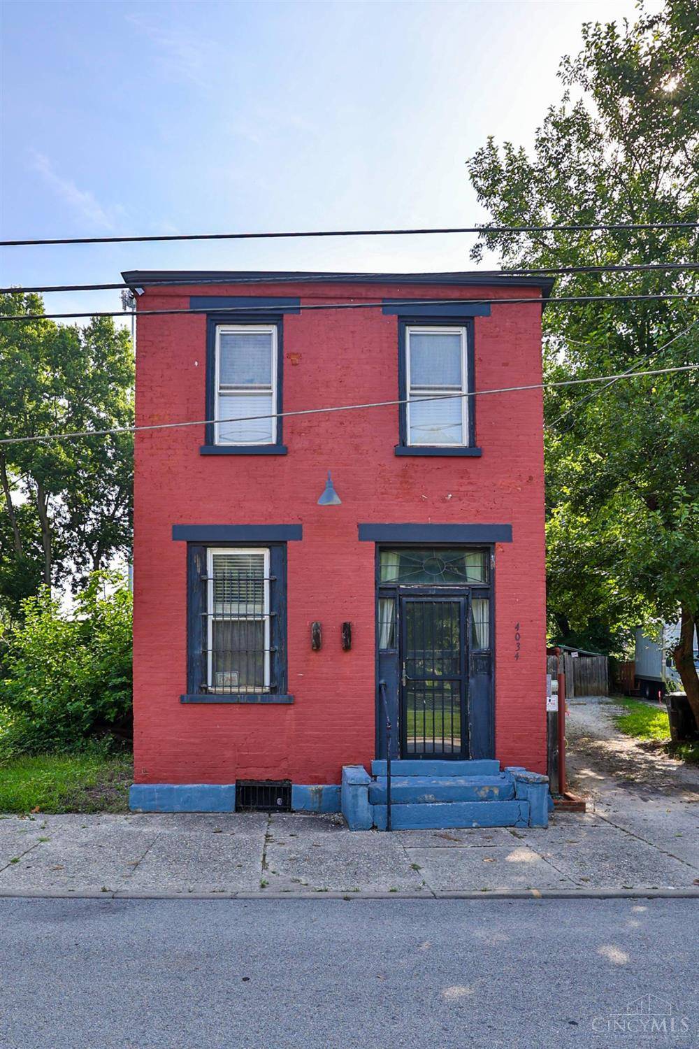Cincinnati, OH 45223,4034 Colerain Ave