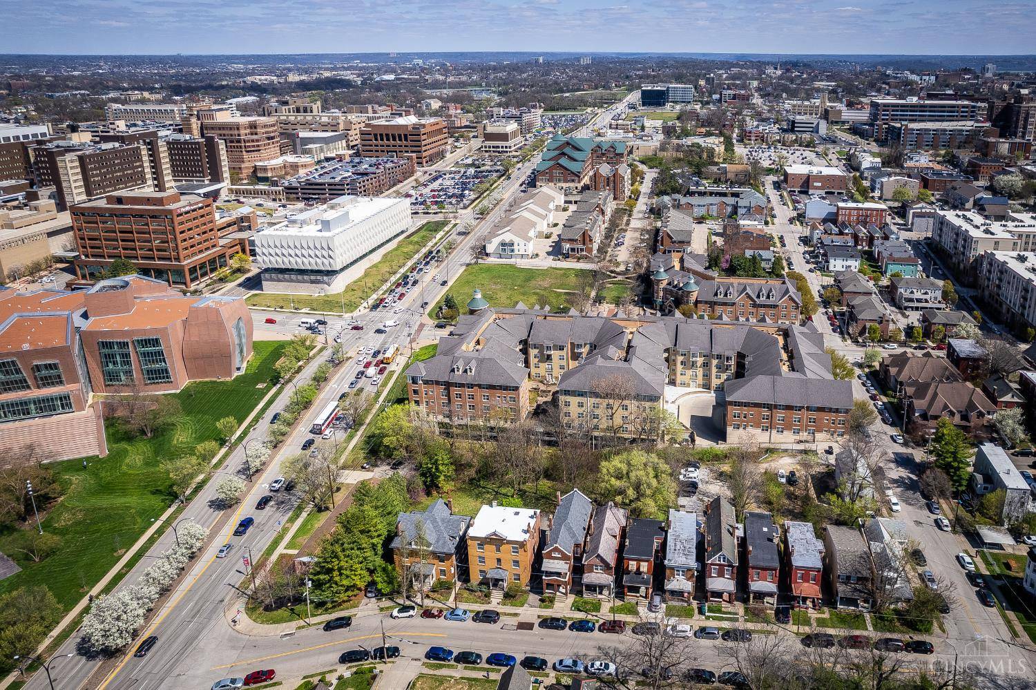 Cincinnati, OH 45219,3022 Euclid Ave