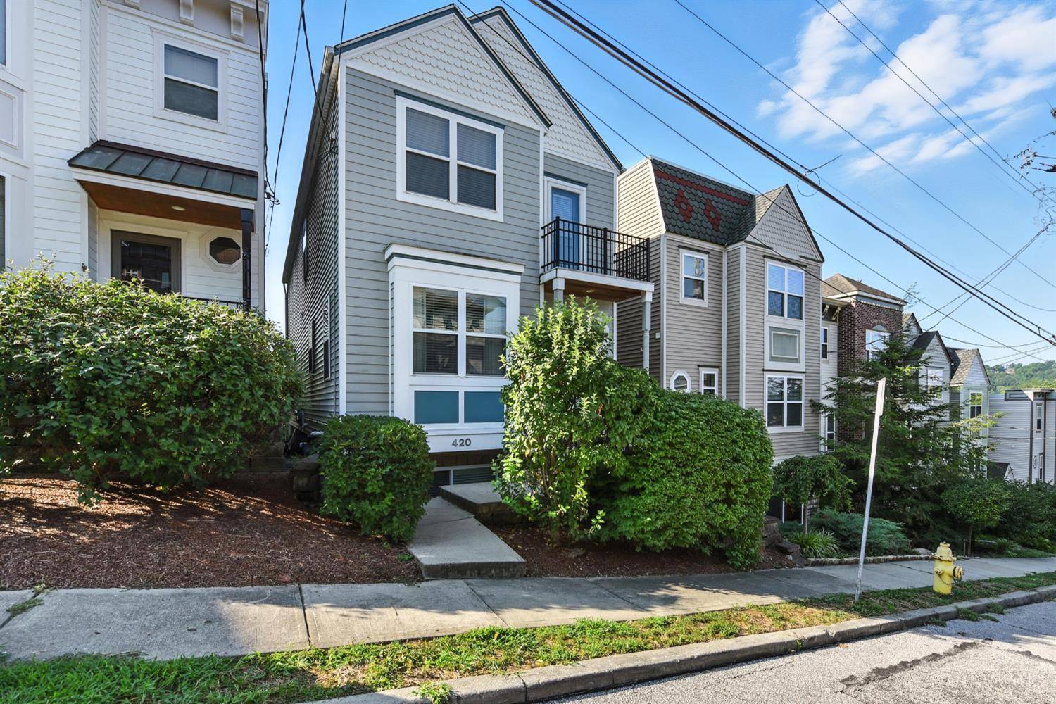 Cincinnati, OH 45226,420 Strafer St