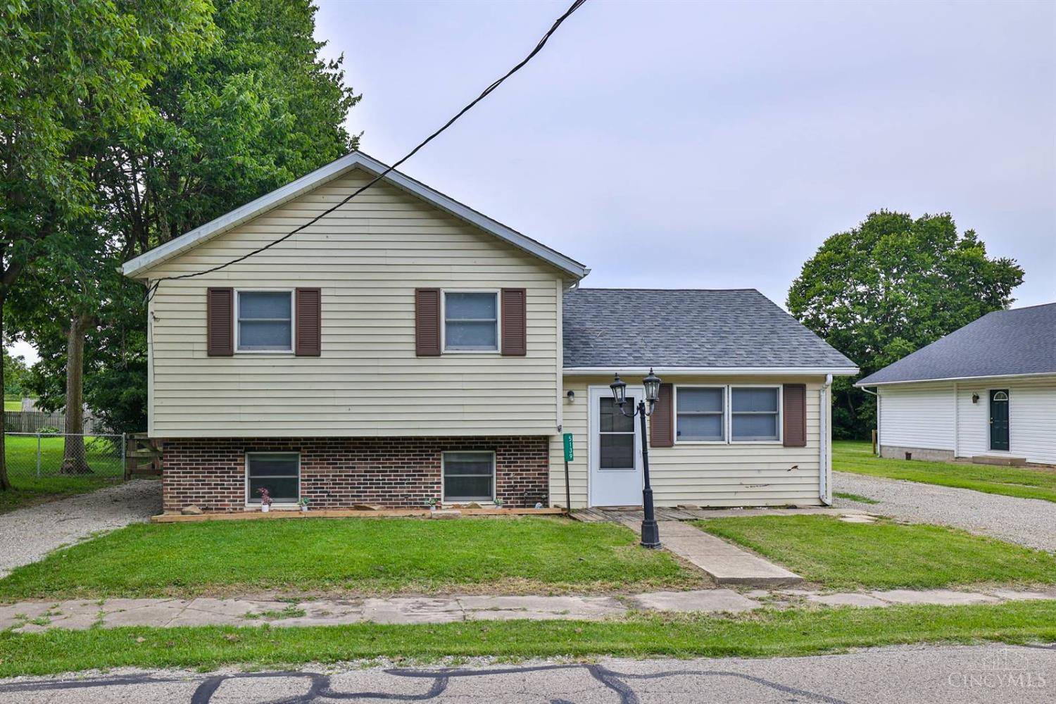 Collinsville, OH 45004,5139 Huston Rd