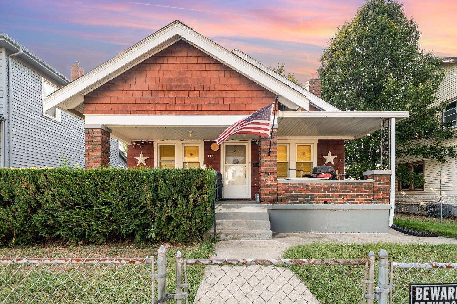 Hamilton, OH 45013,409 N E St