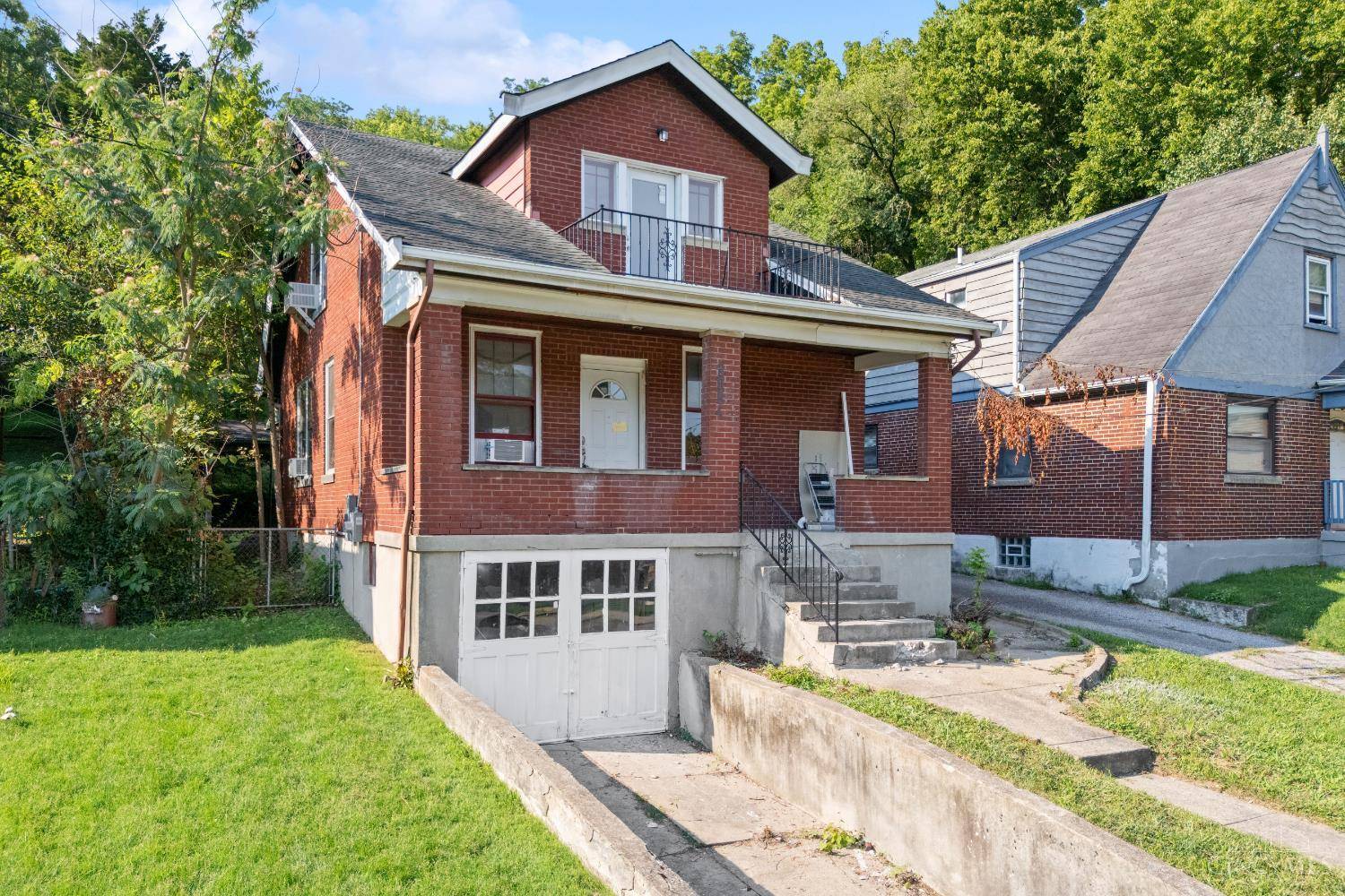 Cincinnati, OH 45214,2084 Queen City Ave