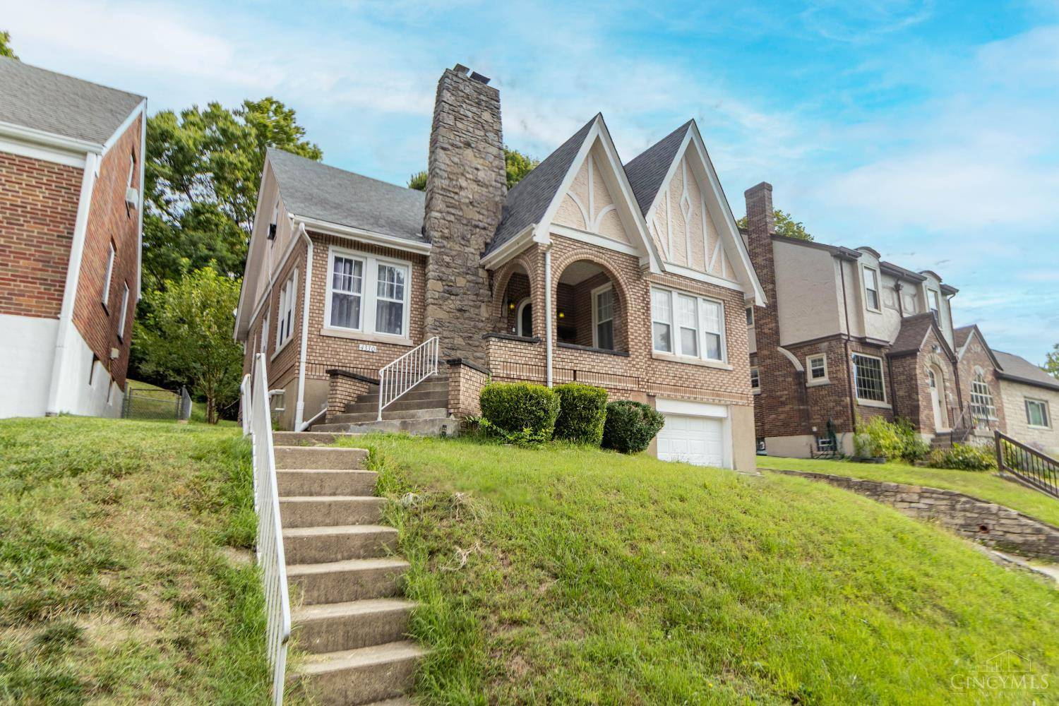 Cincinnati, OH 45205,4330 Schulte Dr