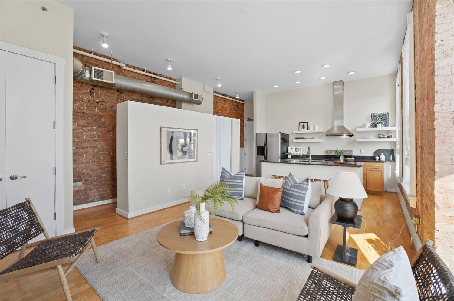 Cincinnati, OH 45202,1201 Vine St #H