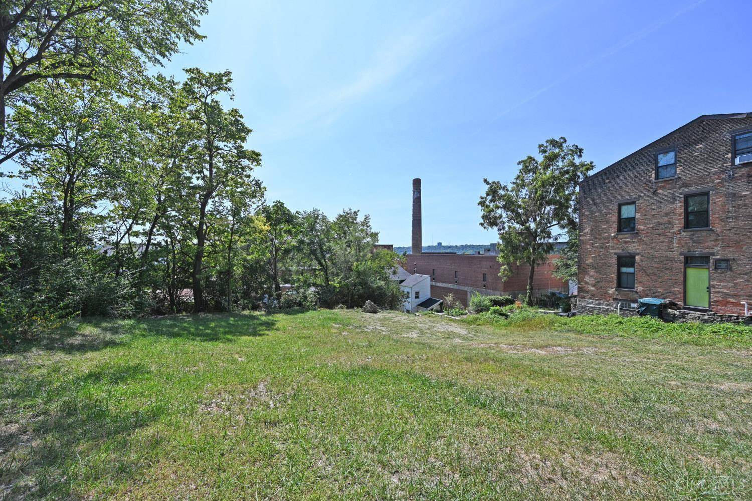 Cincinnati, OH 45214,237 Renner St