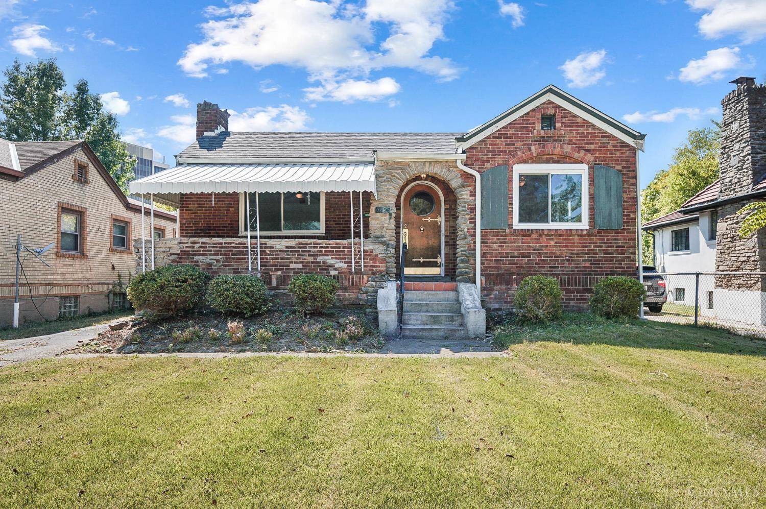 Cincinnati, OH 45237,1551 Kenova Ave