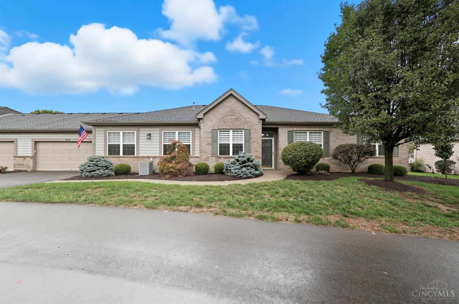 West Chester, OH 45069,9002 Galewind Way