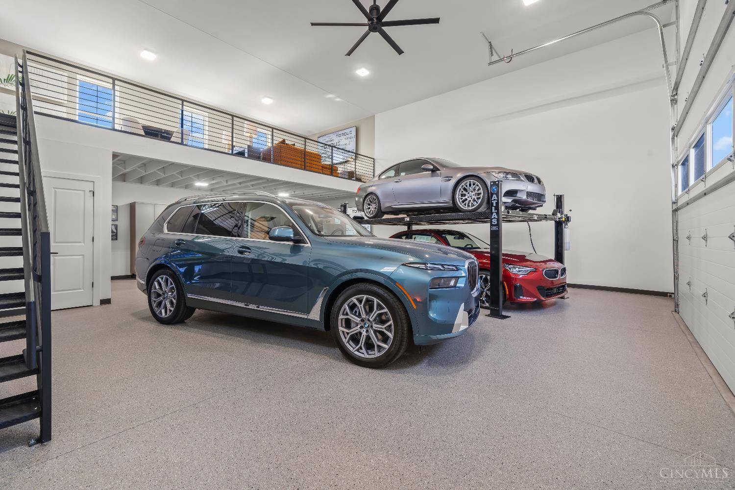 Cincinnati, OH 45209,4477 Thirty Fourth Ave #3