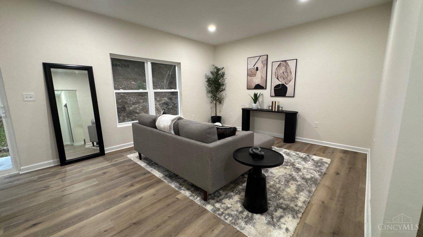 Cincinnati, OH 45224,6000 Capri Dr