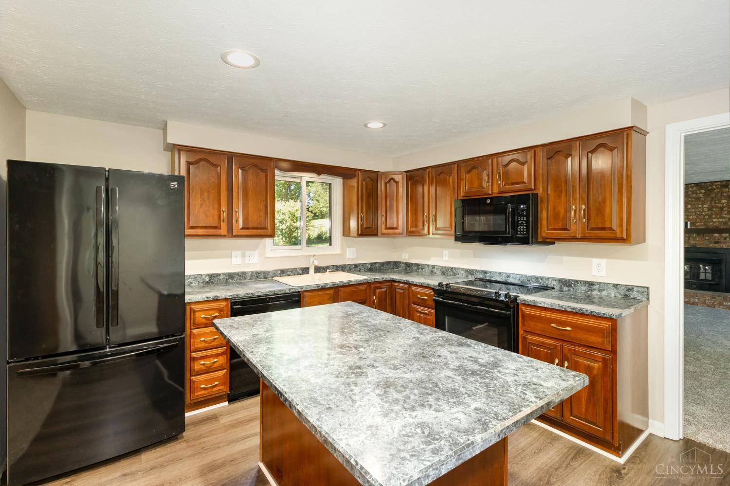 Green Twp, OH 45248,3227 Algus Ln