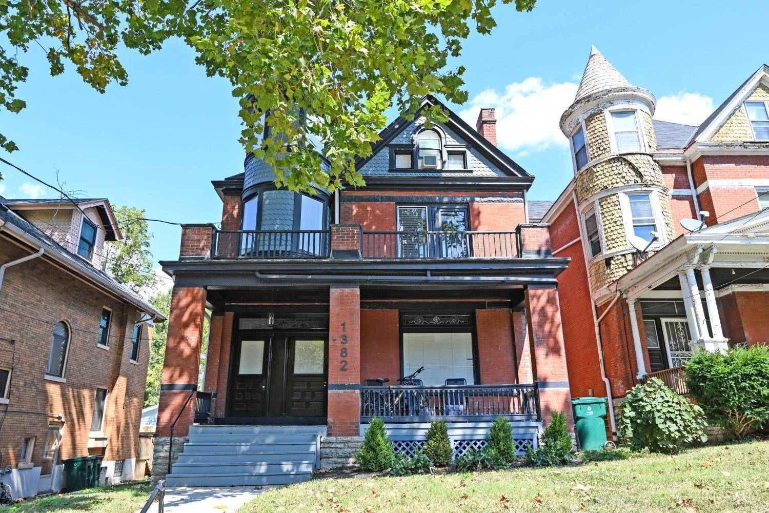 Cincinnati, OH 45206,1382 Burdette Ave