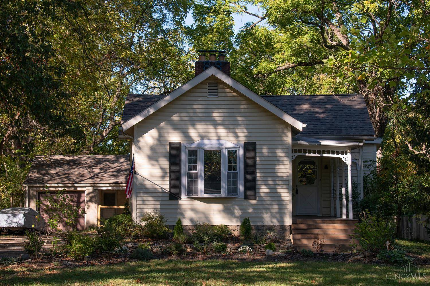 Glendale, OH 45246,94 W Sharon Rd