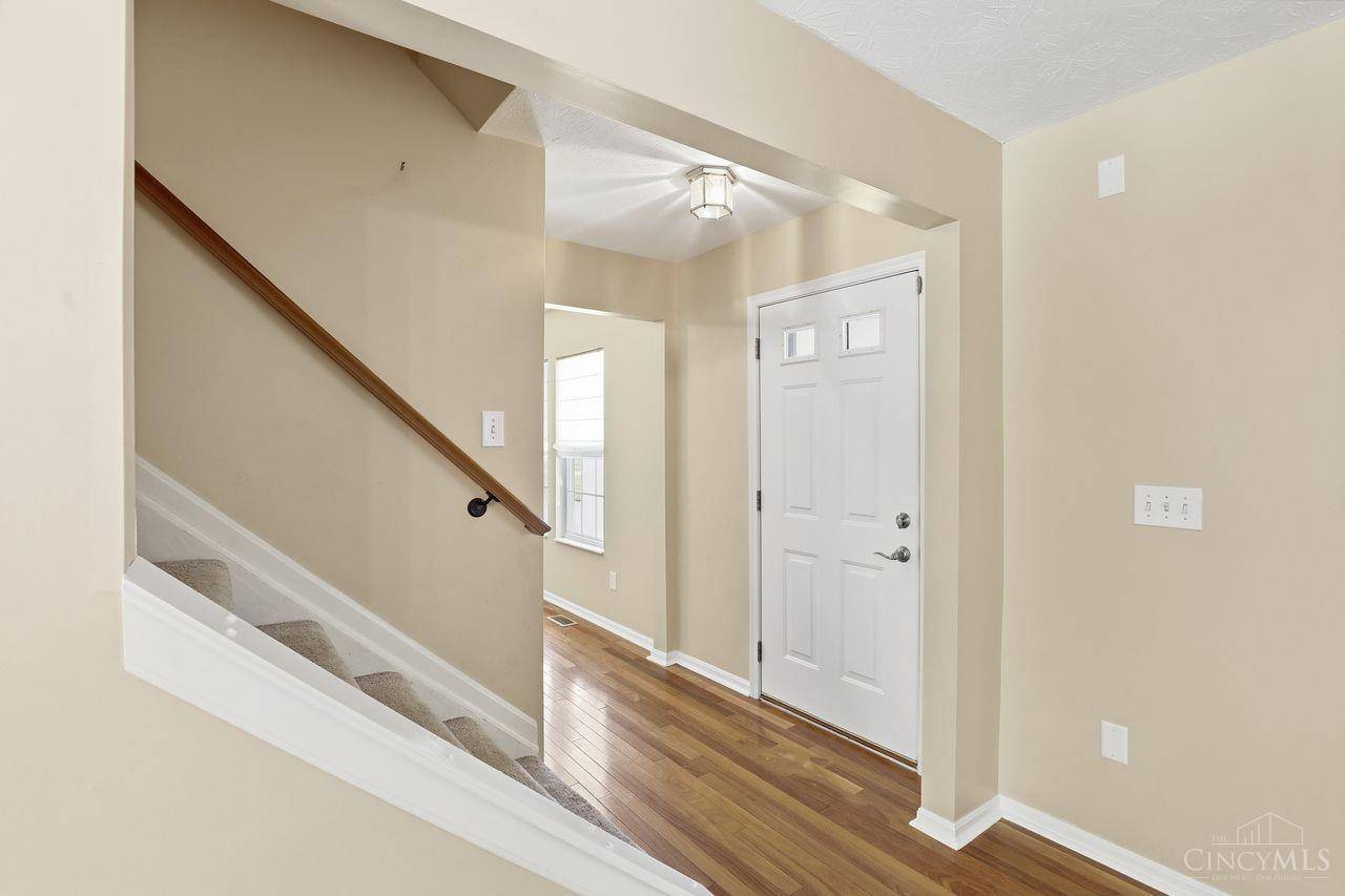 Batavia Twp, OH 45102,4 Woods Edge Ln