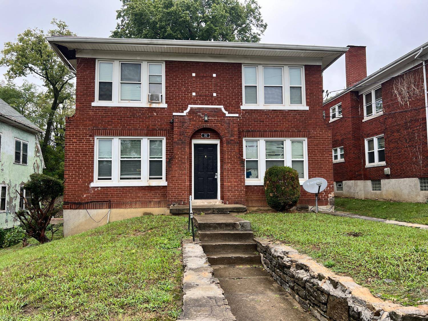 Cincinnati, OH 45229,212 Rockdale Ave