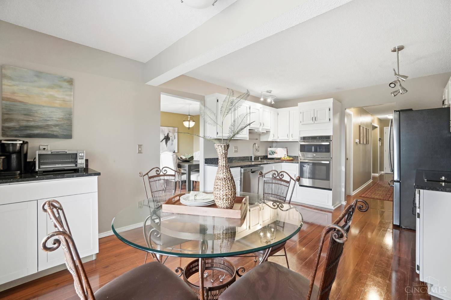 West Chester, OH 45069,5281 Woodcliff Ct