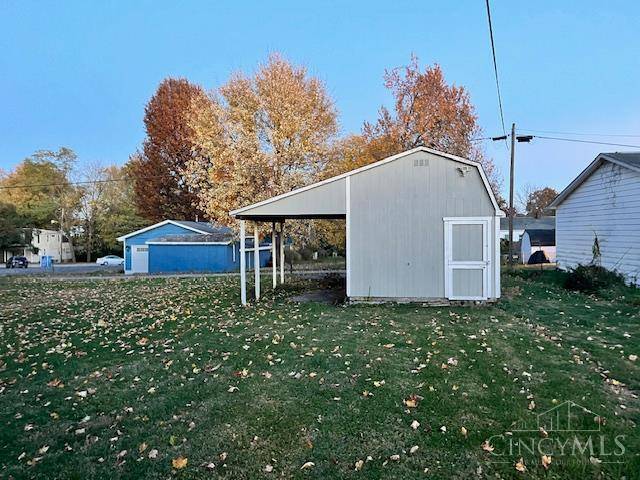 Mt Healthy, OH 45231,7404 Perry St