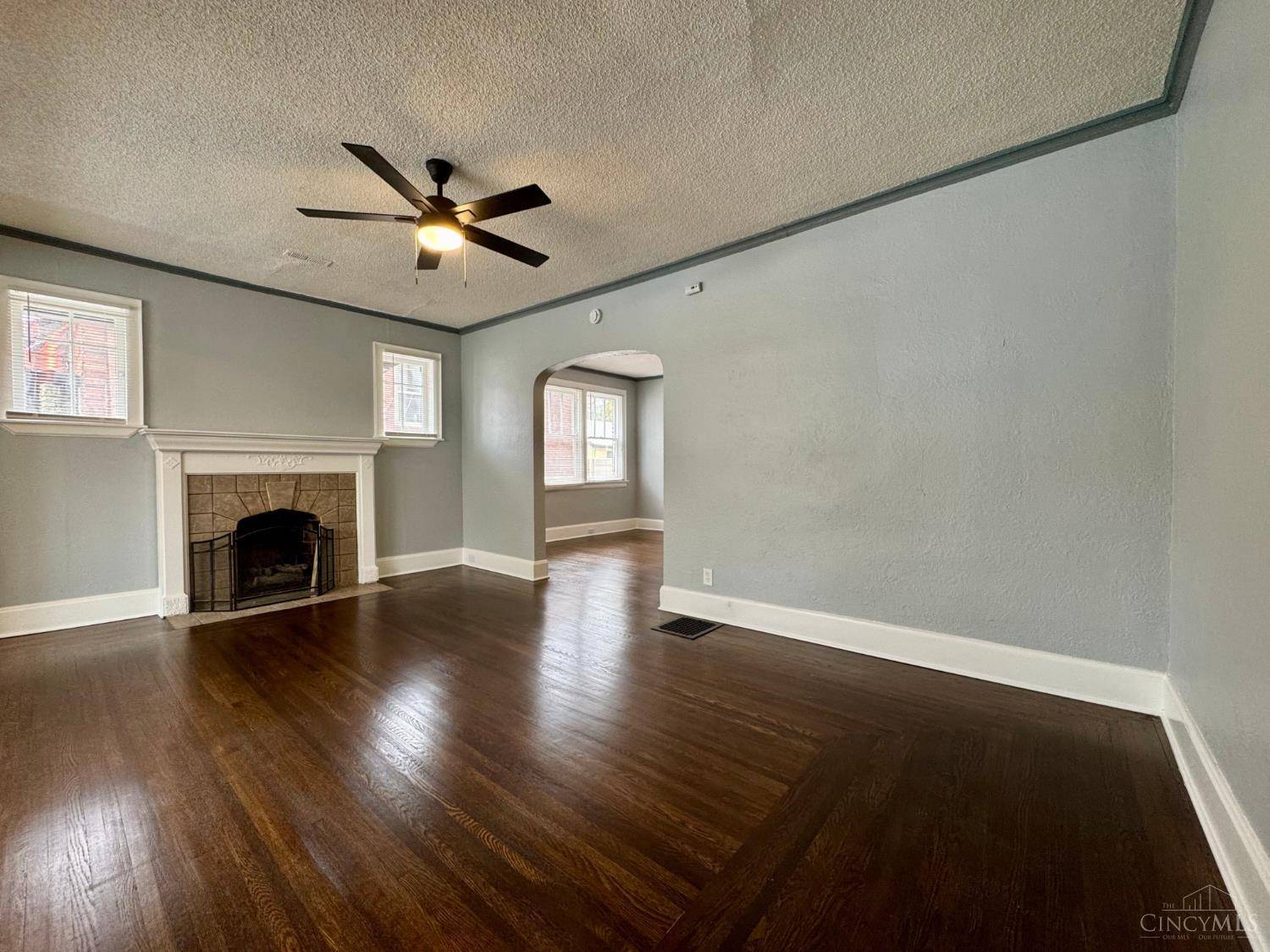 Cincinnati, OH 45211,2942 Woodrow Ave