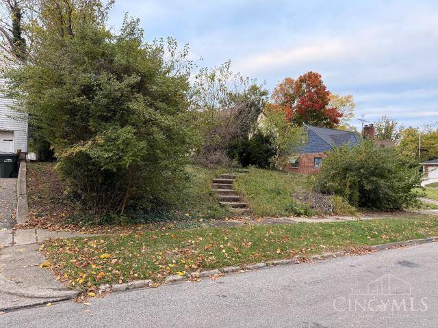 Dayton, OH 45405,2239 Mayfair Rd