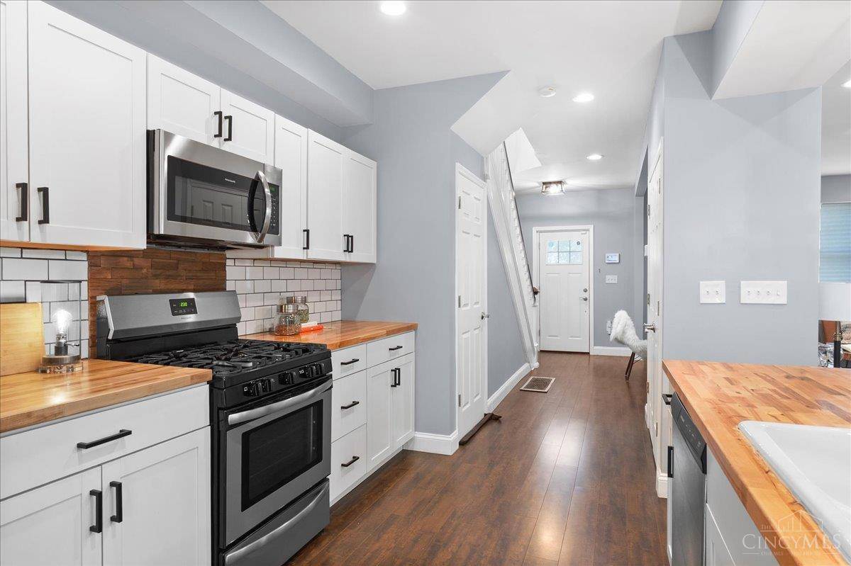 Cincinnati, OH 45227,6325 Desmond St