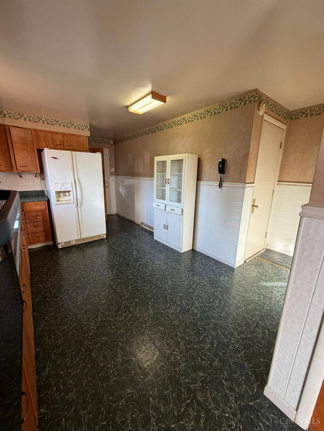 Cincinnati, OH 45230,2250 Sussex Ave