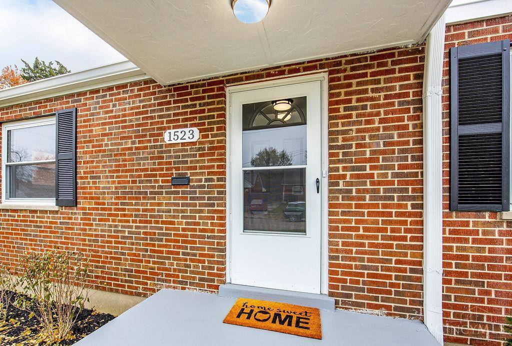 North College Hill, OH 45231,1523 Gardenwood Ct