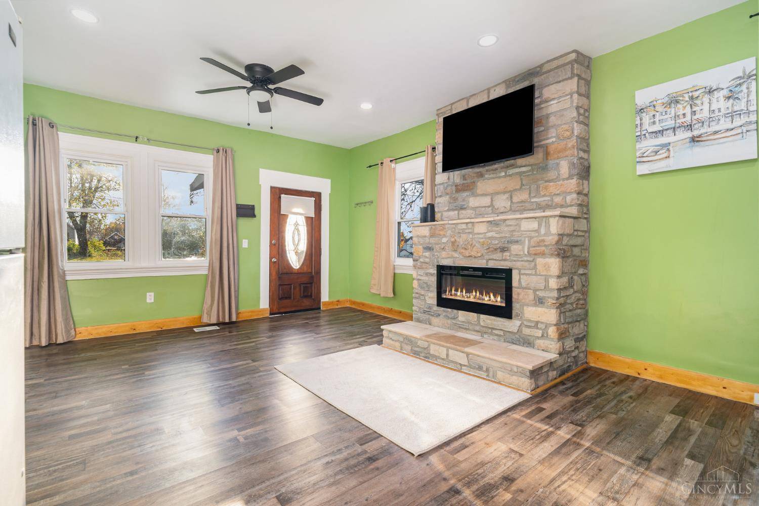 Elmwood Place, OH 45216,412 Walnut St